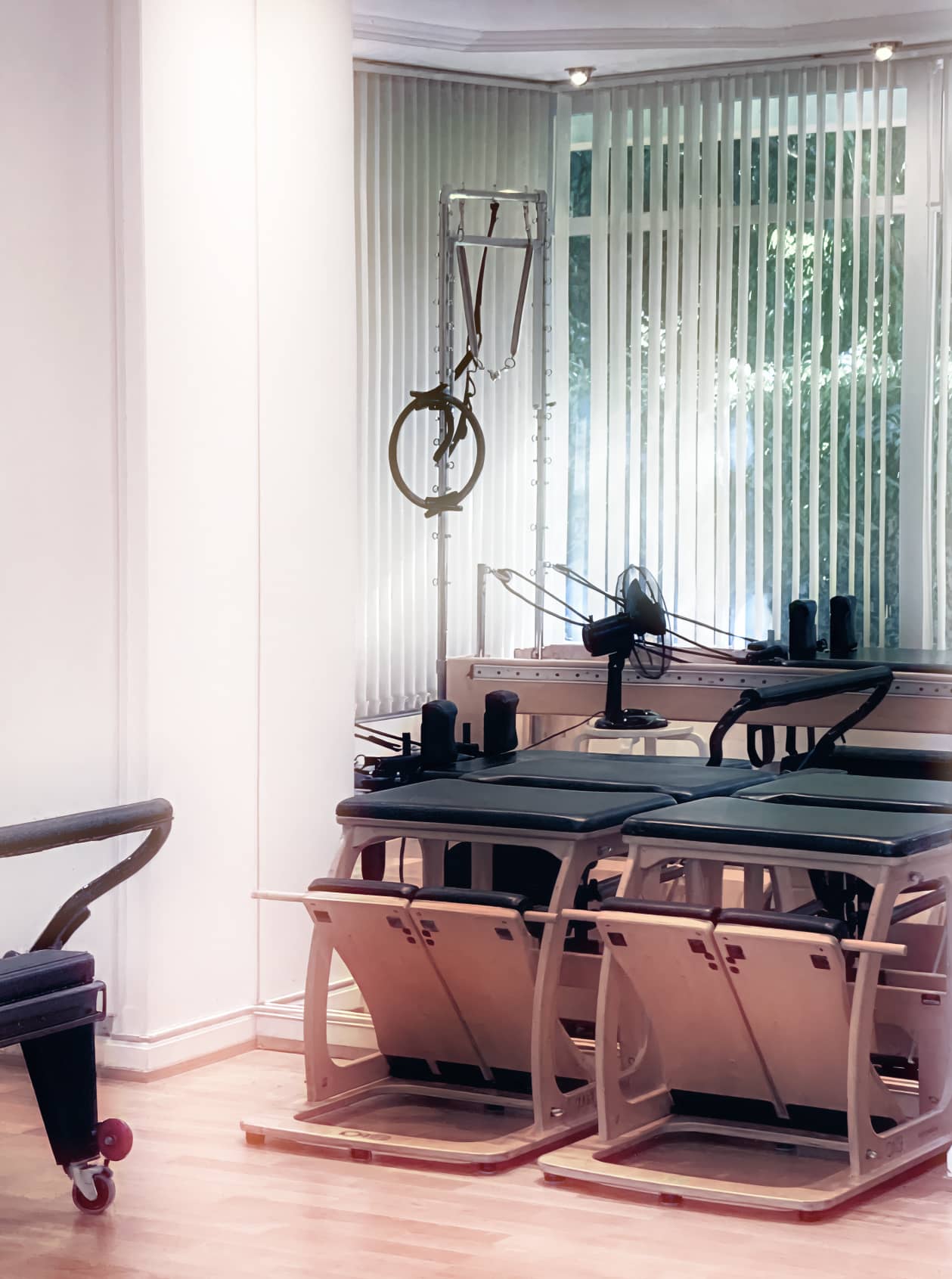 Studio Pilates avec équipements pour cours privés et semi-privés